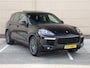 Porsche Cayenne 3.0 S E-Hybrid Platinum Edition | Pano | Bose | Chrono | LED | Trekhaak | Luchtvering | Memory | Dodehoekdetectie
