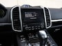 Porsche Cayenne 3.0 S E-Hybrid Platinum Edition | Pano | Bose | Chrono | LED | Trekhaak | Luchtvering | Memory | Dodehoekdetectie