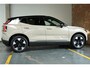 Volvo EX30 P3 Plus Europa 51 kWh | DEMO DEAL | Google Infotainment | Stoelverwarming | Stuurwielverwarming | Google Infotainment | Parkeercamera | Parkeersensoren voor + achter | Electrische bedienbare voorstoelen |
