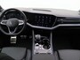 Volkswagen Touareg 3.0 TSi eHybrid 4MOTION R Edition 462PK Aut. Final Edition, Panoramadak, Trekhaak, Luchtvering, Keyless, Matrix LED-Verlichting, Alarm, 22" LM Velgen, Memorystoelen, Softclose