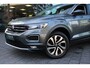 Volkswagen T-Roc 1.5 TSI Navi/Camera/keyless/Sfeerverlichting/Virtual/Led/17Inch