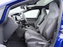 Volkswagen Golf 1.5 eTSI R-Line Business | Pano dak | Head up Display | Camera | Stuur-/Stoelverwarming |
