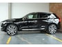 Volvo XC60 2.0 T6 Plug-in hybrid AWD Plus Bright | Semi-Electrische Wegklapbare Trekhaak | Parkeerverwarming | Adaptive Cruise Control | BLIS | 21'' Lichtmetalen velgen | Stoelverwarming | Stuurwielverwarming | Parkeersensoren voor + achter |