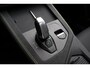 Lynk & Co 01 1.5 More | UIT VOORRAAD LEVERBAAR | 360 Graden camera | Actieve LED Koplampen | Schuif-/Kanteldak | Premium Audio By Harman Kardon | Sfeerverlichting | Dodehoekassistent | Adaptieve Cruise Control | Stuurverwarming | Stoelverwarming | Bestuurdersstoel met geheugen | Getint glas | Elektrisch bedienbare achterklep | Draadloos telefoonoplader