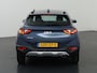 Kia Stonic 1.0 T-GDi MHEV DynamicLine | Navigatie | Cruise Control | Achteruitrijcamera | Climate Control | lichtmetalen velgen |