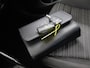 Kia Stonic 1.0 T-GDi MHEV DynamicLine | Navigatie | Cruise Control | Achteruitrijcamera | Climate Control | lichtmetalen velgen |