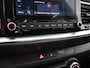 Kia Stonic 1.0 T-GDi MHEV DynamicLine | Navigatie | Cruise Control | Achteruitrijcamera | Climate Control | lichtmetalen velgen |