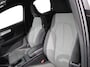 Volvo XC40 2.0 T3 Momentum Navigatie Climate control Cruise control Parkeersensor achter LED Navigatie Verwarmde voorstoelen Apple Carplay/ Android Auto