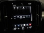 Volvo XC40 2.0 T3 Momentum Navigatie Climate control Cruise control Parkeersensor achter LED Navigatie Verwarmde voorstoelen Apple Carplay/ Android Auto