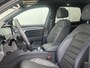 Volkswagen Touareg 3.0 TSi eHybrid 4MOTION R Panoramadak - Lederen bekleding - Rondomzicht Camera - Elektrisch wegklapbare trekhaak - 22inch LM velgen