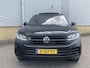 Volkswagen Touareg 3.0 TSi eHybrid 4MOTION R Panoramadak - Lederen bekleding - Rondomzicht Camera - Elektrisch wegklapbare trekhaak - 22inch LM velgen
