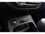 Renault Captur 1.2 TCe Limited Cruise control / Full-map navigatie / Airco / Centrale deurvergrendeling / Trekhaak / 16" lichtmetalen velgen
