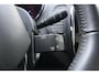 Renault Captur 1.2 TCe Limited Cruise control / Full-map navigatie / Airco / Centrale deurvergrendeling / Trekhaak / 16" lichtmetalen velgen