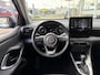 Toyota Yaris 1.5 Hybrid Dynamic / Automaat / NL-Auto / Adaptieve Cruise-Control / Apple-Carplay & Android-Auto / LED / Keyless / DAB Radio-Bluetooth / Navi / Getint-Glas / Camera-Achter / 16'' LMV / ENZ.