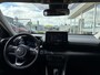 Toyota Yaris 1.5 Hybrid Dynamic / Automaat / NL-Auto / Adaptieve Cruise-Control / Apple-Carplay & Android-Auto / LED / Keyless / DAB Radio-Bluetooth / Navi / Getint-Glas / Camera-Achter / 16'' LMV / ENZ.