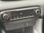 Toyota Yaris 1.5 Hybrid Dynamic / Automaat / NL-Auto / Adaptieve Cruise-Control / Apple-Carplay & Android-Auto / LED / Keyless / DAB Radio-Bluetooth / Navi / Getint-Glas / Camera-Achter / 16'' LMV / ENZ.