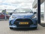 Toyota Yaris 1.5 Hybrid Dynamic / Automaat / NL-Auto / Adaptieve Cruise-Control / Apple-Carplay & Android-Auto / LED / Keyless / DAB Radio-Bluetooth / Navi / Getint-Glas / Camera-Achter / 16'' LMV / ENZ.