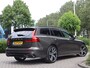 Volvo V60 2.0 T6 Recharge AWD R-Design Navi / HarmanKardon / Lm19'' / Stoel-stuurverw &ventilatie / Autopilot BTW auto / SOH 89% / 2 jaar Apk