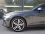 Volvo V60 2.0 T6 Recharge AWD R-Design Navi / HarmanKardon / Lm19'' / Stoel-stuurverw &ventilatie / Autopilot BTW auto