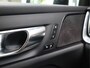 Volvo V60 2.0 T6 Recharge AWD R-Design Navi / HarmanKardon / Lm19'' / Stoel-stuurverw &ventilatie / Autopilot BTW auto / SOH 89% / 2 jaar Apk