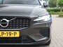 Volvo V60 2.0 T6 Recharge AWD R-Design Navi / HarmanKardon / Lm19'' / Stoel-stuurverw &ventilatie / Autopilot BTW auto / SOH 89% / 2 jaar Apk