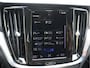 Volvo V60 2.0 T6 Recharge AWD R-Design Navi / HarmanKardon / Lm19'' / Stoel-stuurverw &ventilatie / Autopilot BTW auto