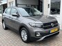 Volkswagen T-Cross 1.0 TSI Life / ADAPTIVE CRUISE/ PARKEER SENSOREN V+A/ APP-CONNECT/ DODEHOEK/ NAVI/ DAB/ AIRCO/ 16'' LMV