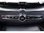Volvo XC60 B5 Inscription - IntelliSafe Assist & Surround - Harman/Kardon audio - Nappaleder - Keyless entry - DAB - Standkachel - Stoelverwarming & -ventilatie - Verwarmbaar stuurwiel - Extra getint glas - Elektr. bedienb. voorstoelen incl. geheugen - Elek. bedienbare achterklep - 20'' LMV