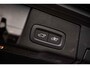 Volvo XC60 2.0 T6 Plug-in hybrid AWD Plus Bright | Long Range | 20” | Trekhaak | Panoramadak | Adaptieve Cruise Control | 20” | Parkeercamera | Power Seats |