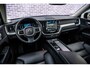 Volvo XC60 2.0 T6 Plug-in hybrid AWD Plus Bright | Long Range | 20” | Trekhaak | Panoramadak | Adaptieve Cruise Control | 20” | Parkeercamera | Power Seats |