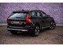 Volvo XC60 2.0 T6 Plug-in hybrid AWD Plus Bright | Long Range | 20” | Trekhaak | Panoramadak | Adaptieve Cruise Control | 20” | Parkeercamera | Power Seats |