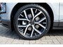 Volvo EX30 P5 Long Range Plus Black Edition Europa 69 kWh | €43.255 | 20" 5-Y spaaks velgen | Verwarmbare voorstoelen & stuurwiel | Harman Kardon audio | Elektrisch verstelbare voorstoelen | Indigo interieur | Contrasterend zwart dak