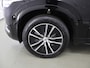 Volvo XC90 2.0 T8 Recharge AWD Core Bright | 7-Zitplaatsen | Camera | Ele.verstelbare Comfortstoelen + Geheugen | Navigatie | Stoelverwarming | DAB | Adaptieve Cruise Control | Ele. kofferdeksel |