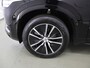 Volvo XC90 2.0 T8 Recharge AWD Core Bright | 7-Zitplaatsen | Camera | Ele.verstelbare Comfortstoelen + Geheugen | Navigatie | Stoelverwarming | DAB | Adaptieve Cruise Control | Ele. kofferdeksel |