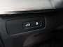 Volvo XC90 2.0 T8 Recharge AWD Core Bright | 7-Zitplaatsen | Camera | Ele.verstelbare Comfortstoelen + Geheugen | Navigatie | Stoelverwarming | DAB | Adaptieve Cruise Control | Ele. kofferdeksel |