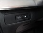 Volvo XC90 2.0 T8 Recharge AWD Core Bright | 7-Zitplaatsen | Camera | Ele.verstelbare Comfortstoelen + Geheugen | Navigatie | Stoelverwarming | DAB | Adaptieve Cruise Control | Ele. kofferdeksel |