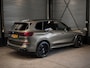 BMW X5 xDrive50e | SOH 91% | Uniek | M Sport | Pano | H&K | Massage | Trekhaak | 22 inch | NL auto |