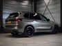 BMW X5 xDrive50e | SOH 91% | Uniek | M Sport | Pano | H&K | Massage | Trekhaak | 22 inch | NL auto |