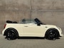 MINI Cooper Cabrio 1.5 Chili Serious Business | JCW Pakket | Navigatie | Climate Control | LED | Stoelverwarming | APK 04-2027 |