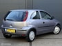 Opel Corsa 1.2-16V Rhythm 3 deurs - CRUISE CONTROLE - EL. RAMEN - CPV - RADIO/CD MP3 - STUURBEKRACHTIGING - 3E EIGENAAR - NAP - NL AUTO - APK TM 04-11-2026 -