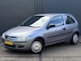 Opel Corsa 1.2-16V Rhythm 3 deurs - CRUISE CONTROLE - EL. RAMEN - CPV - RADIO/CD MP3 - STUURBEKRACHTIGING - 3E EIGENAAR - NAP - NL AUTO - APK TM 04-11-2026 -