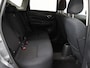 Nissan Note 1.2 DIG-S Tekna Automaat, Bluetooth, Cruise control, Rondomzicht camera, Rijstrooksensor, Dodehoek detector Een compacte auto met verrassend veel ruimte, comfort en luxe. Dat heeft de Nissan Note 1.2 DIG-S Tekna Automaat uit 2016 precies wat je zoekt!