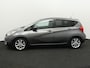 Nissan Note 1.2 DIG-S Tekna Automaat, Bluetooth, Cruise control, Rondomzicht camera, Rijstrooksensor, Dodehoek detector Een compacte auto met verrassend veel ruimte, comfort en luxe. Dat heeft de Nissan Note 1.2 DIG-S Tekna Automaat uit 2016 precies wat je zoekt!