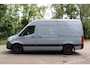 Mercedes-Benz Sprinter 316 2.2 CDI L2H1 EURO VI-D 2018 | Trekhaak | Airco | Dubbele Schuifdeur | Navigatie | Cruise Control | Stuurwiel Bediening | Boekjes | Lichtmetalen Velgen | Achteruitrij Camera