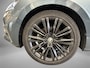 Skoda Superb Combi 1.4 TSI iV 218pk DSG Laurin & Klement · Panoramadak · Inklap. Trekhaak · Canton Audio · Lederen Bekleding · Elek. Stoelen + Geheugen Bestuurder · Stuur- & Stoelverwarming ·