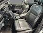 Skoda Superb Combi 1.4 TSI iV 218pk DSG Laurin & Klement · Panoramadak · Inklap. Trekhaak · Canton Audio · Lederen Bekleding · Elek. Stoelen + Geheugen Bestuurder · Stuur- & Stoelverwarming ·