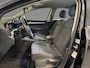Volkswagen Golf 1.0 eTSI 110pk DSG Life Business · Camera · Keyless · Dodehoeksensor · Apple/Android Car Play · Clima · Navigatie · Garantie t/m 12-10-2026 of 60.000km
