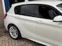 BMW 1-Serie 118i M-Pakket 2019 WIT AUT NAVI CAMERA ACC NAP!