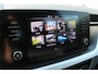 Skoda Kamiq 1.0 TSI 95pk Ambition TOUR / Navigatie by APP / LM 17 inch / Parkeersensoren A / LED / Climate control