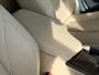 BMW 3-Serie 320i Luxury Edition Individual 2018 NAVI LEDER!